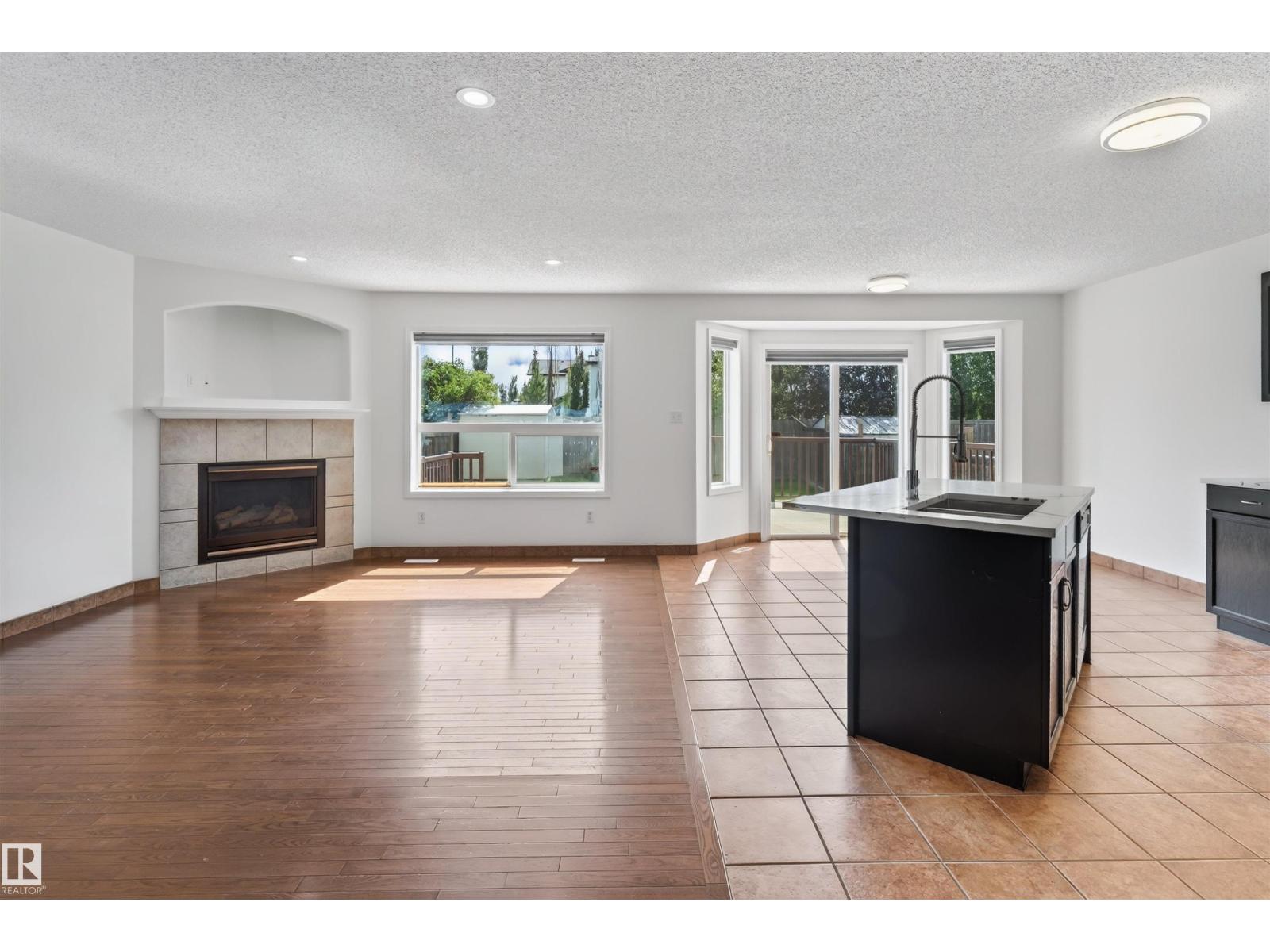 1707 37A Avenue NW - Photo 11