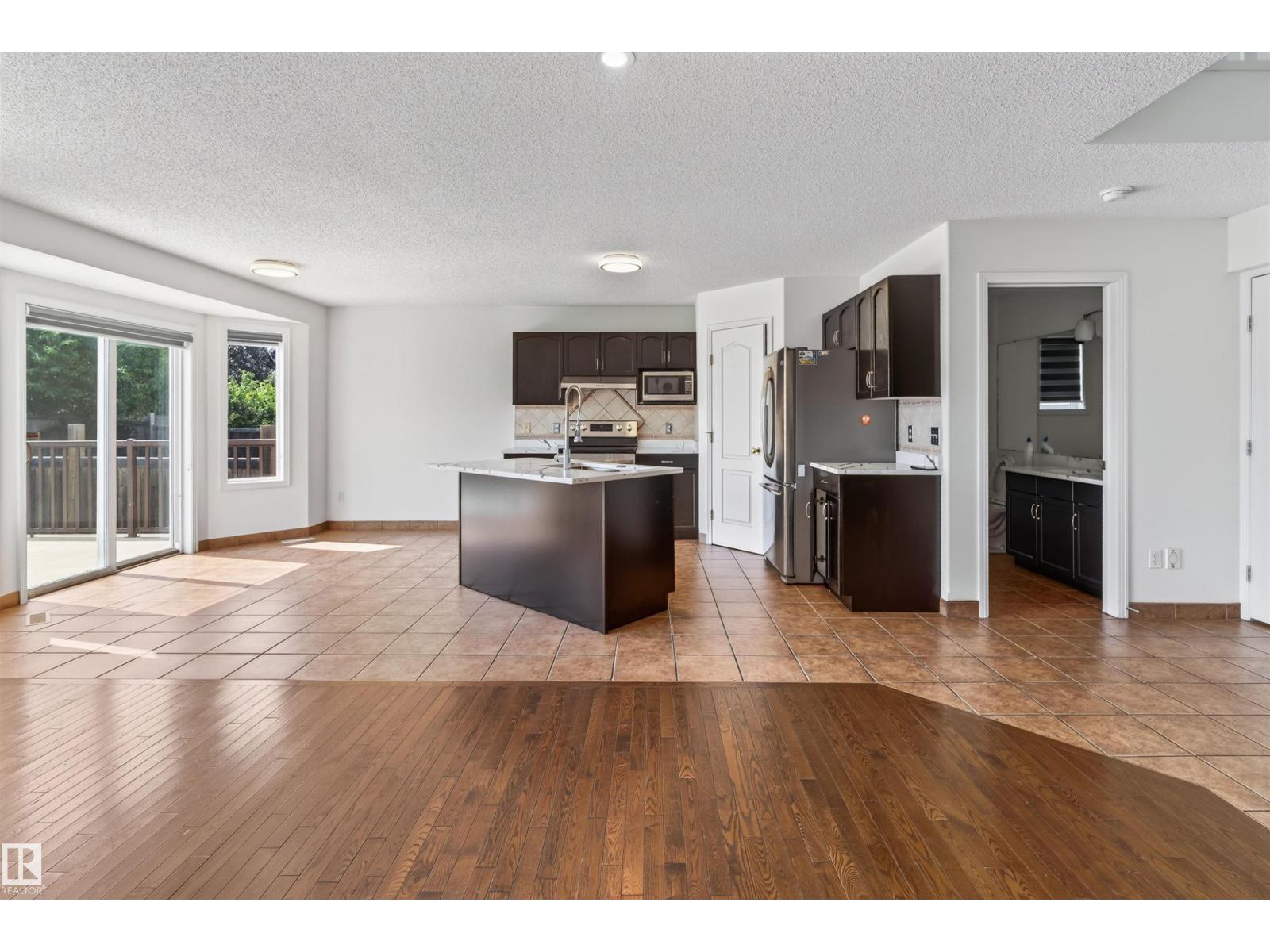 1707 37A Avenue NW - Photo 5