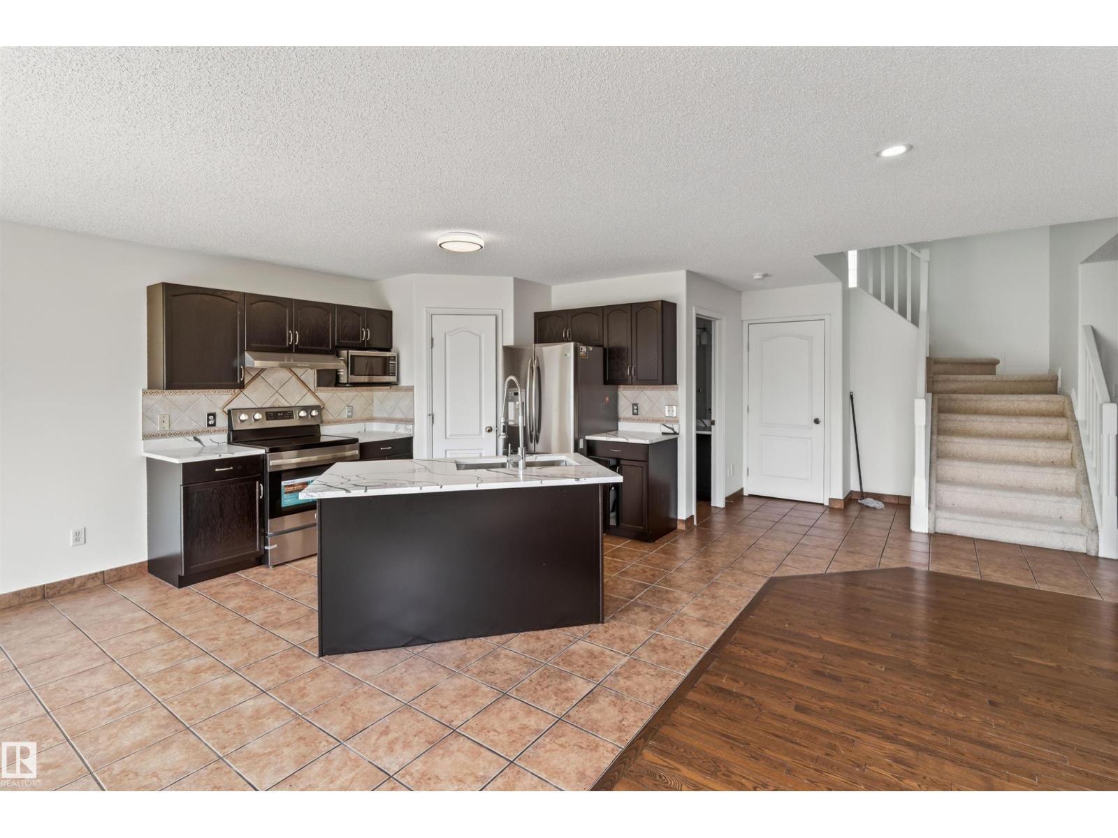 1707 37A Avenue NW - Photo 7