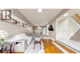 Living room - 312 Rittenhouse Road, Kitchener, ON N2E2S9 Photo 9