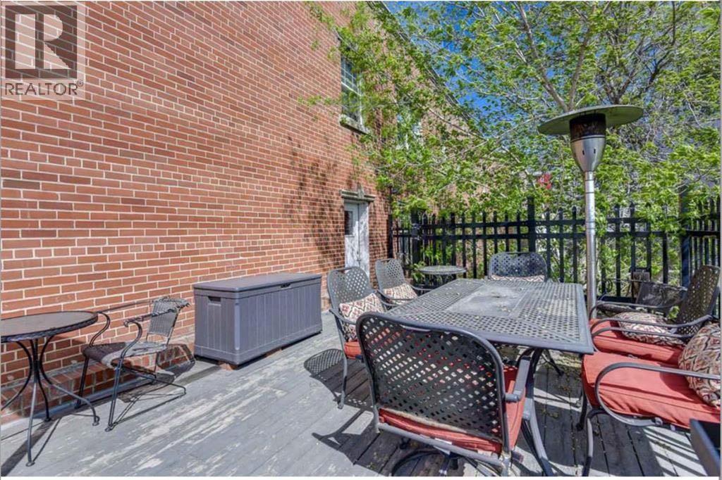 #9 1125 17 Avenue SW - 20