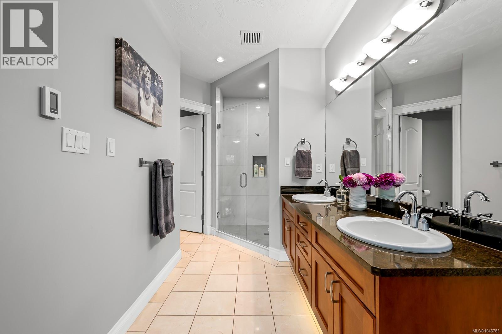 #511 3666 Royal Vista Way - 43