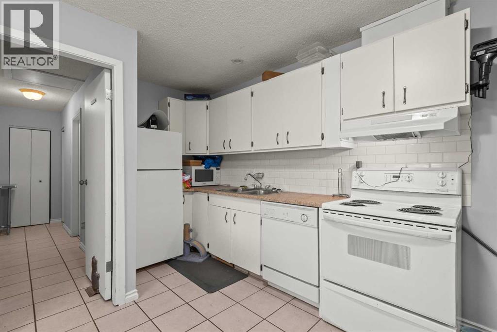110 1 Avenue North - Photo 38