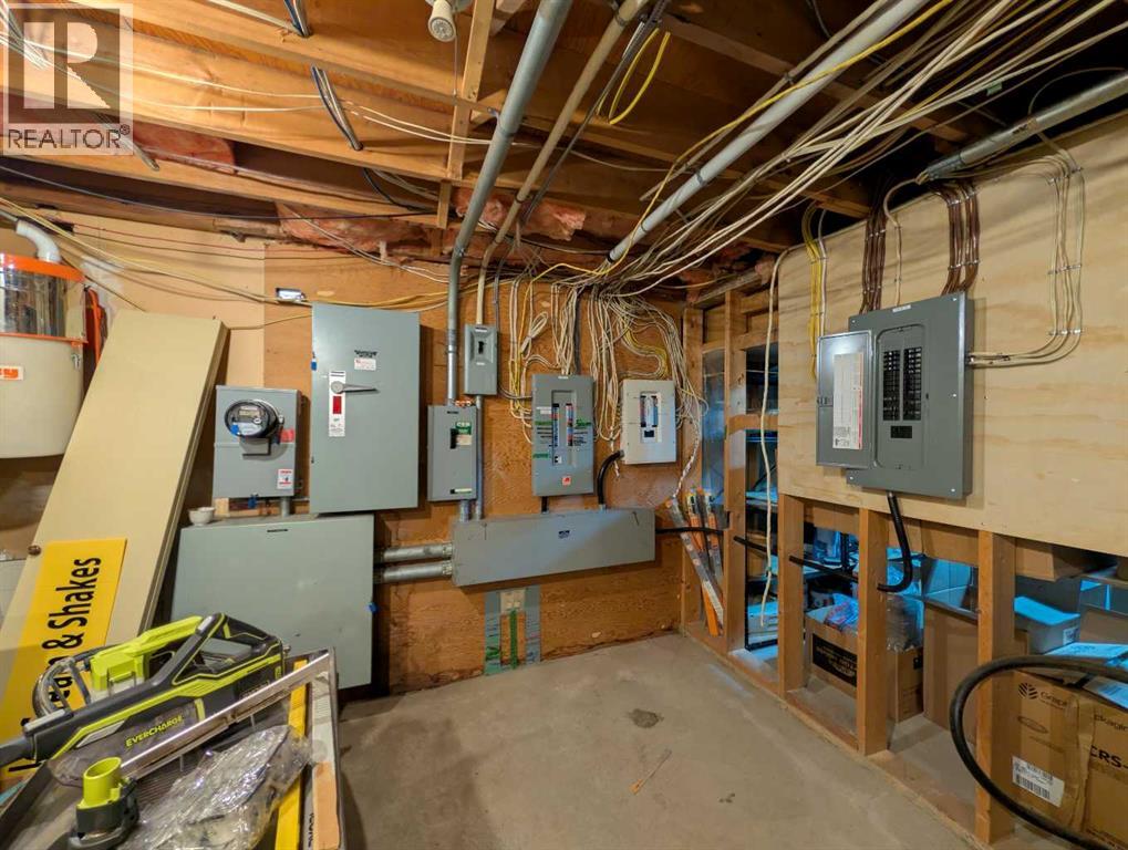 110 1 Avenue North - Photo 44