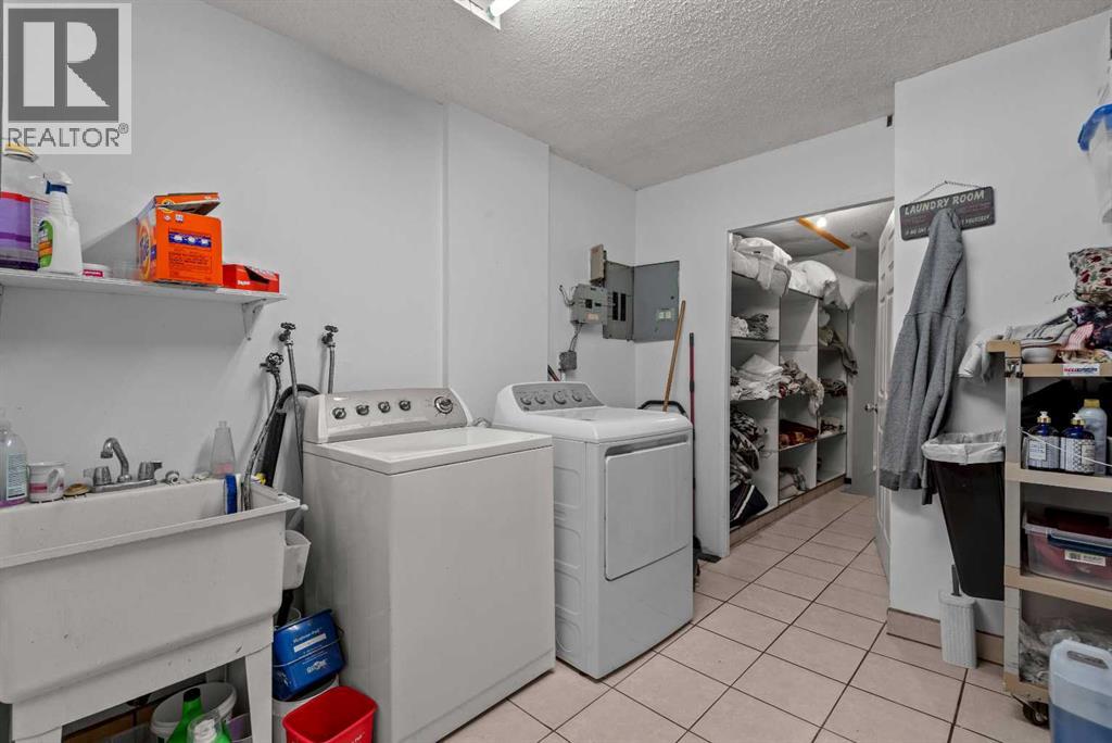 110 1 Avenue North - Photo 40
