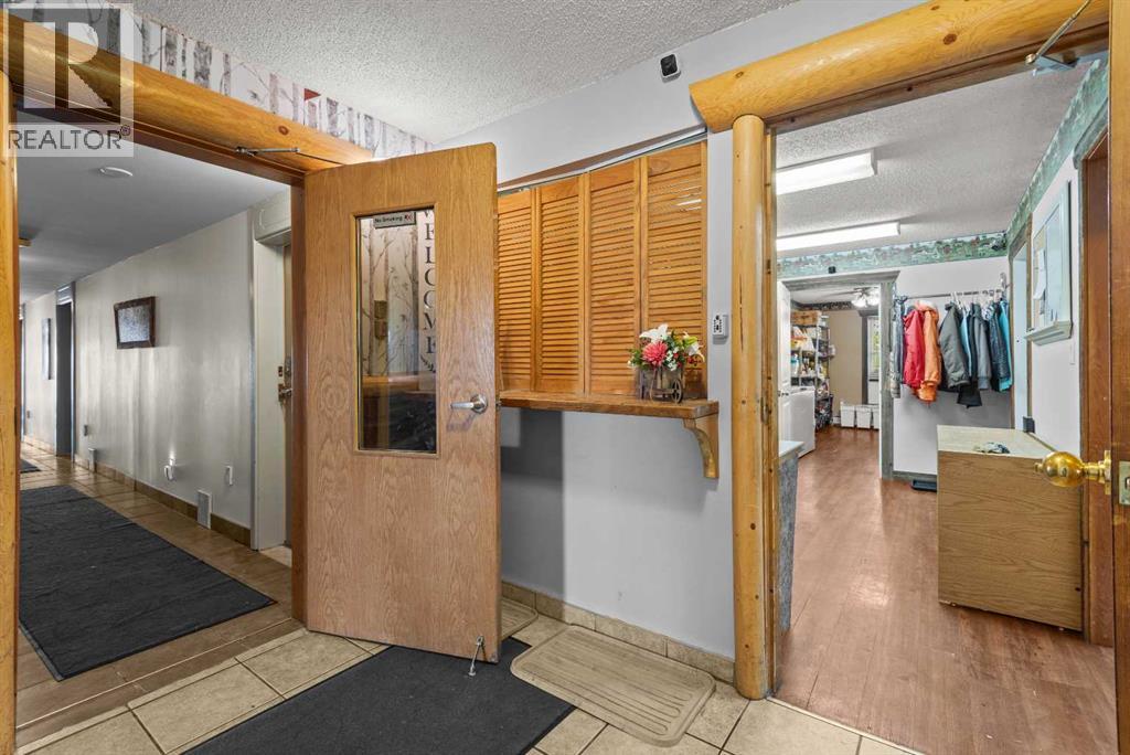 110 1 Avenue North - Photo 18
