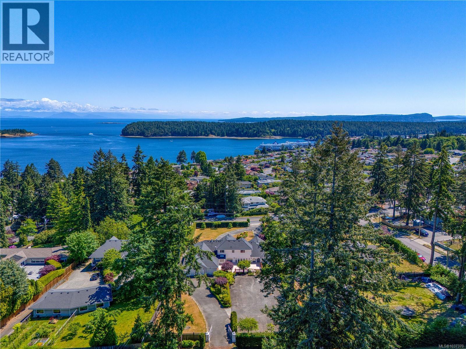 2415 Departure Bay Rd, Nanaimo