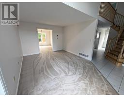 43 Falconridge Drive, Hamilton, ON L9B2P3 Photo 6