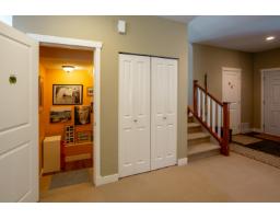 6102 150 Street, Surrey, BC V3S3H8 Photo 16