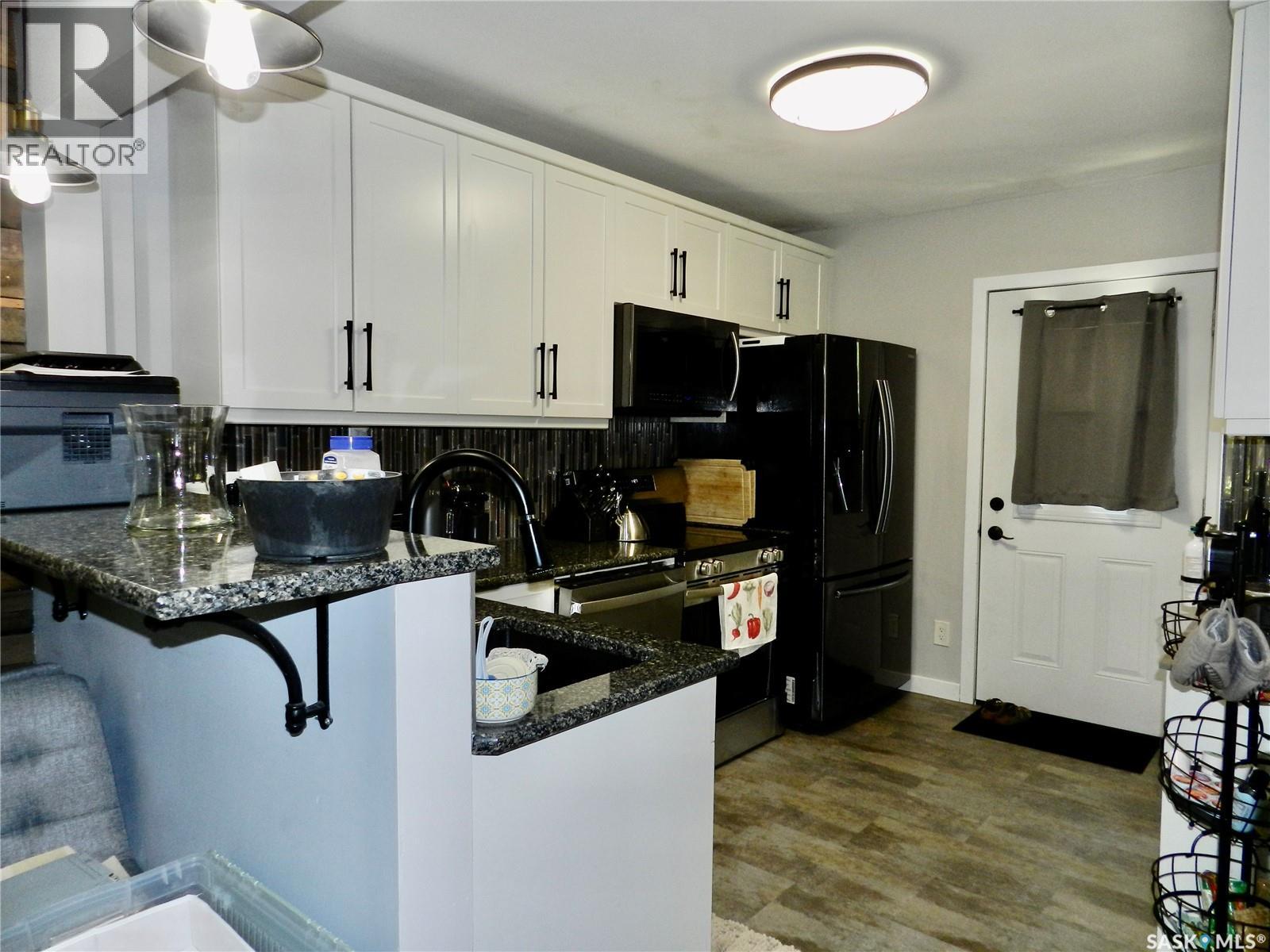1127 1st AVENUE NW - 5