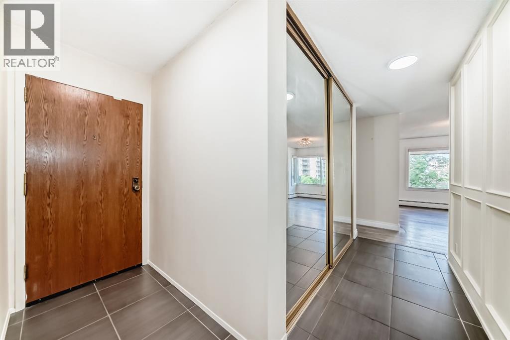#420 540 14 Avenue SW - 10