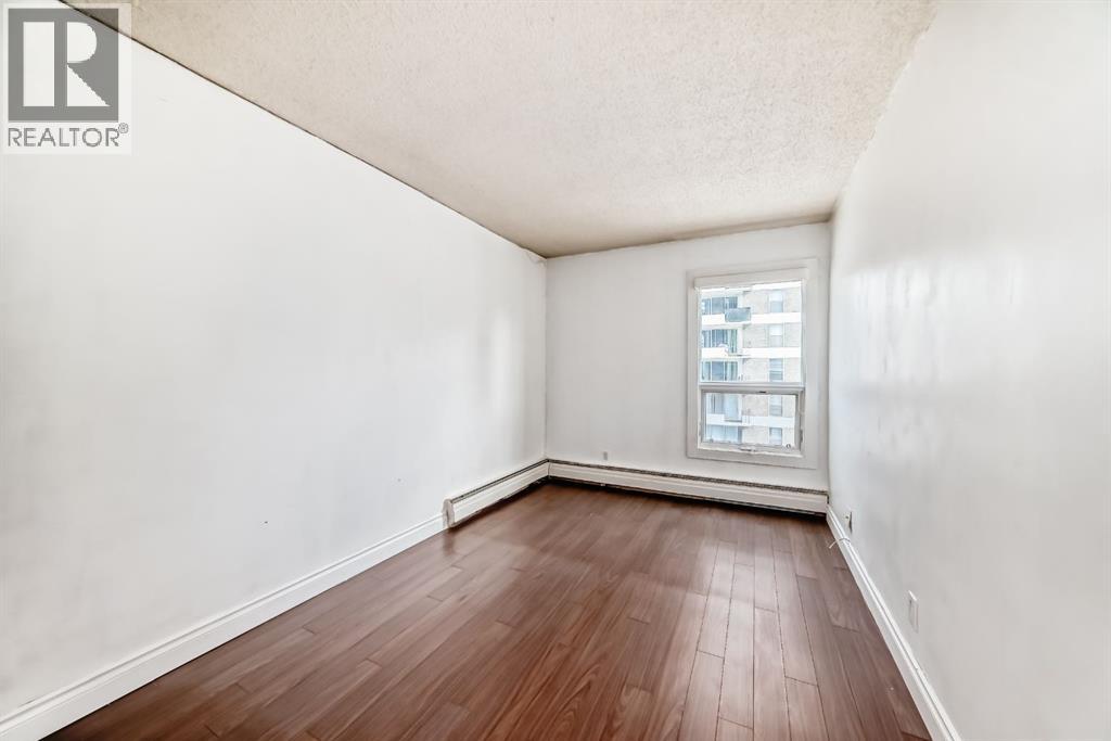 540 14 Avenue Southwest - Photo 32