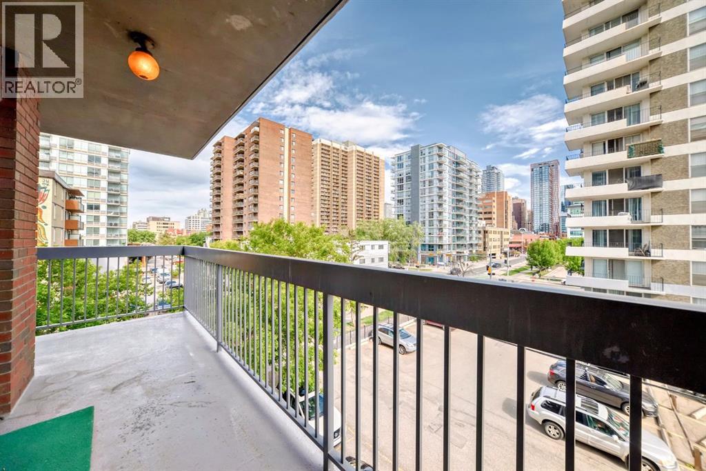 #420 540 14 Avenue SW - 28