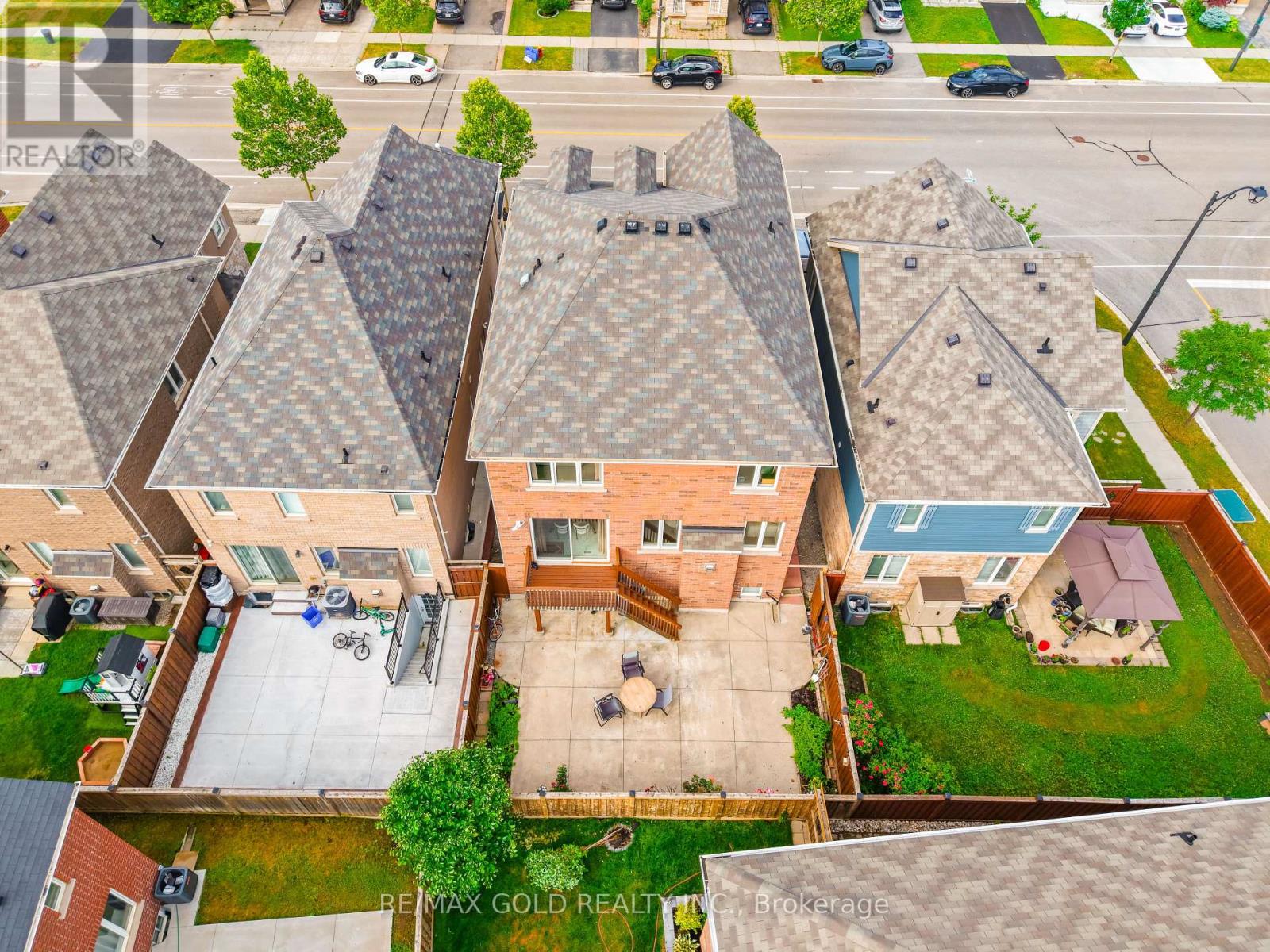 1547 FARMSTEAD DRIVE - Image 45