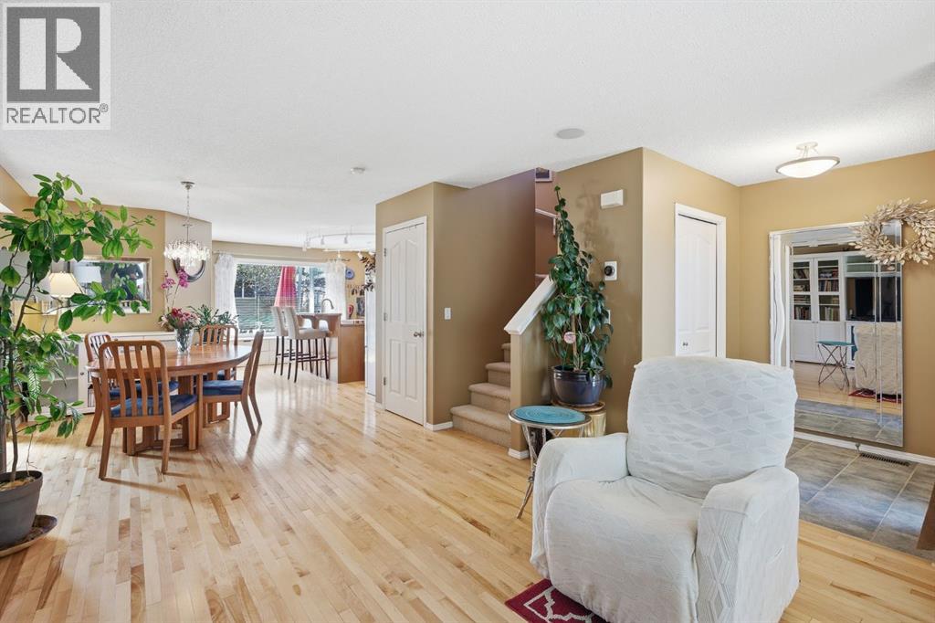 157 Cranberry Square Southeast - Photo 6