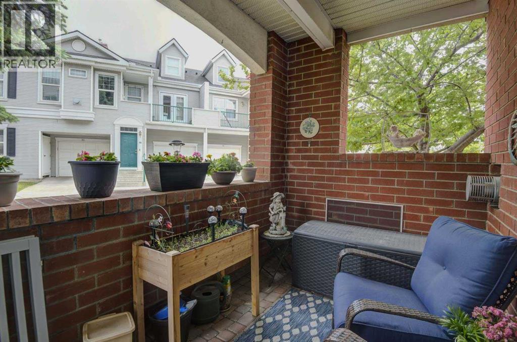 78 Prestwick Gardens Southeast - Photo 28