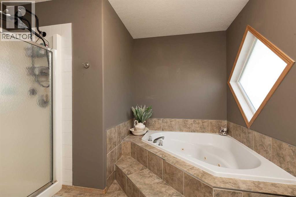 242 Heritage Circle W - 20