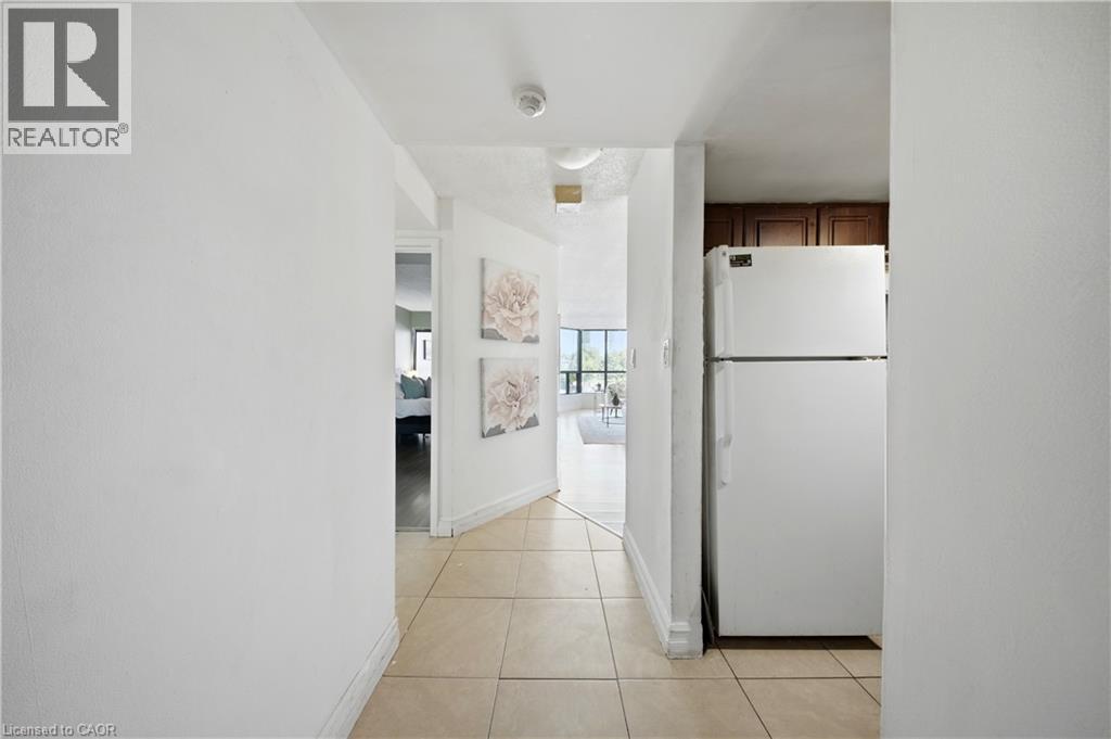 #202 25 AGNES Street - 11