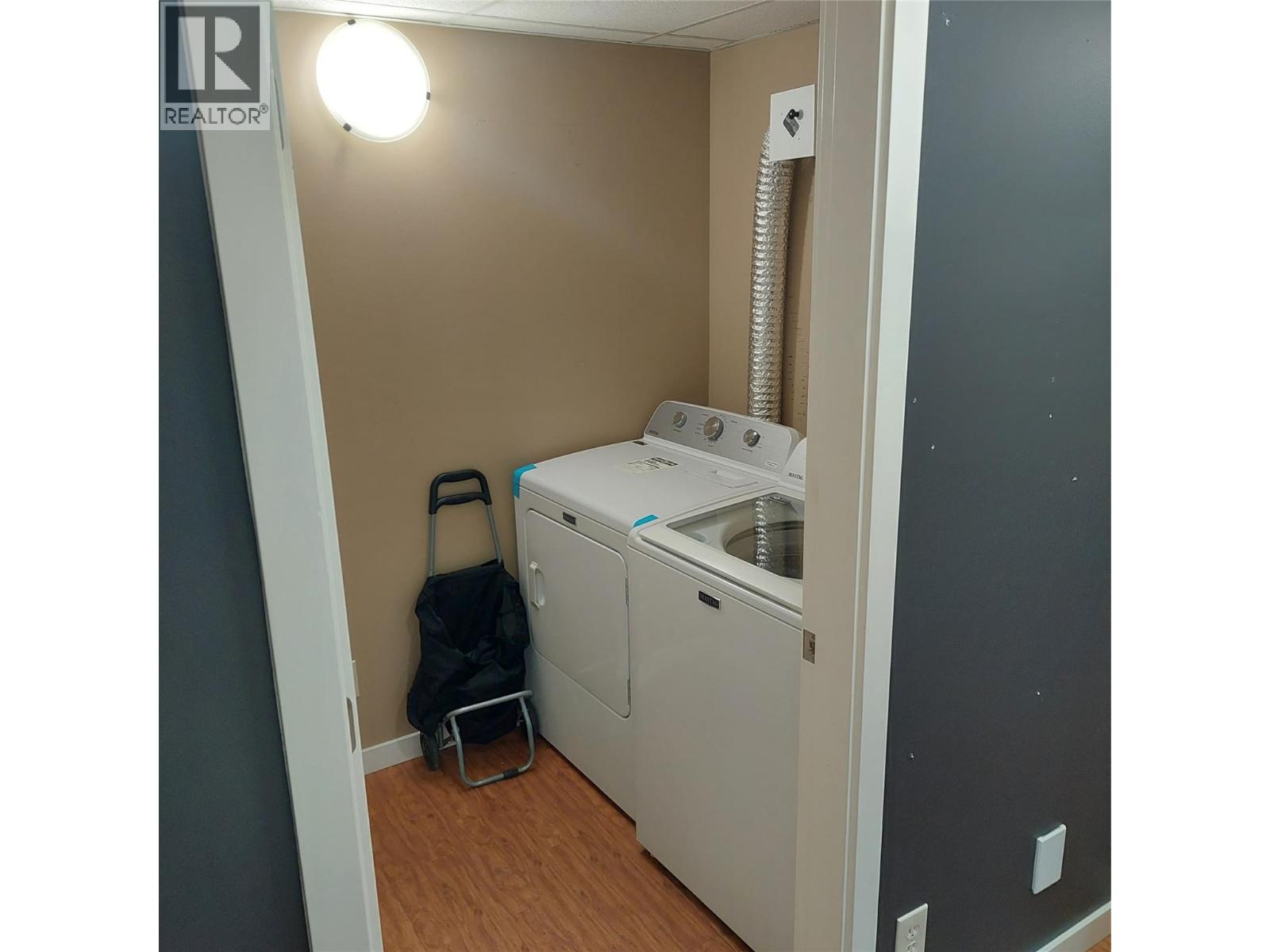 #122 850 Saucier Avenue - 19