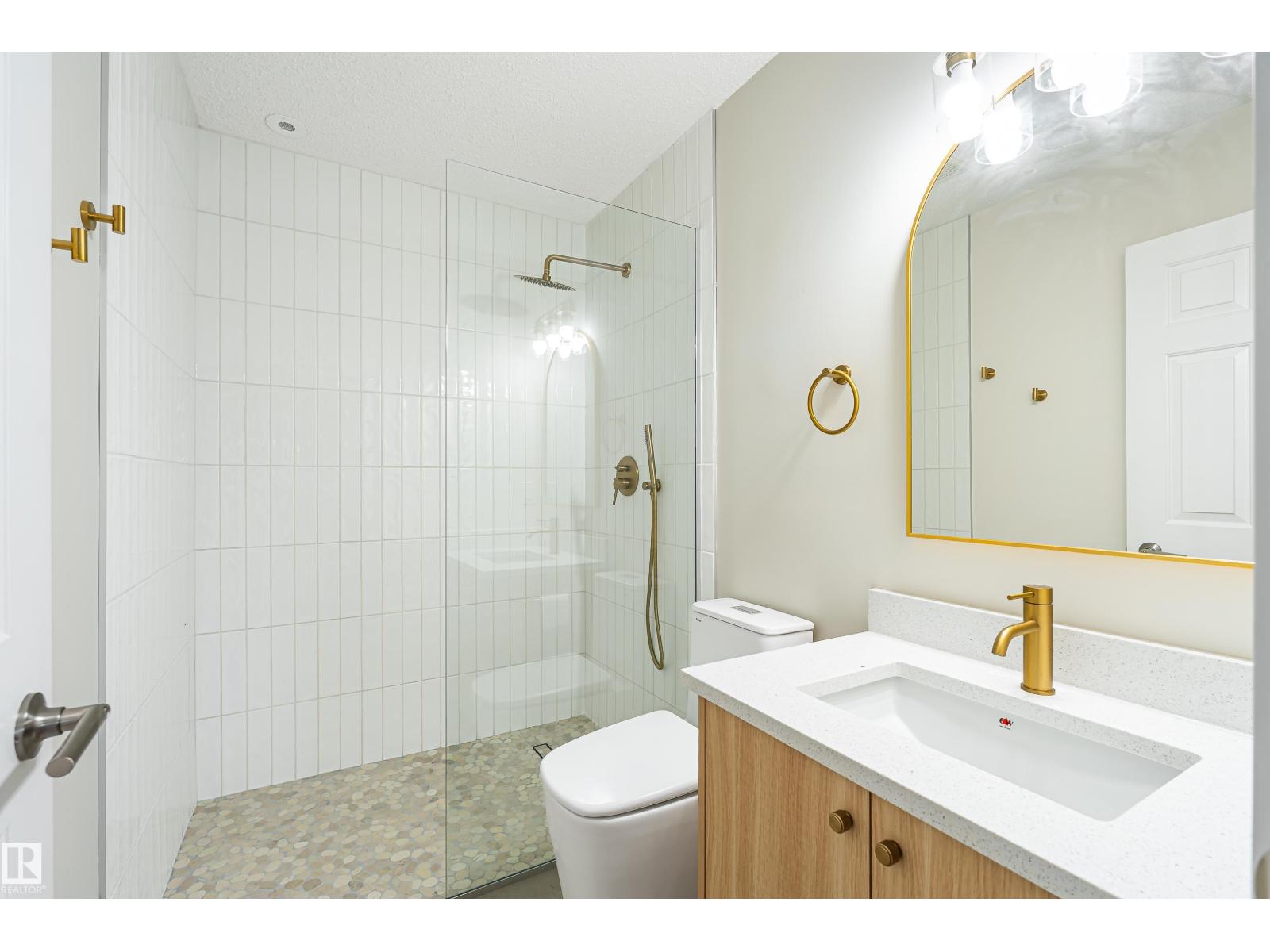 #21 9375 172 ST NW - 20