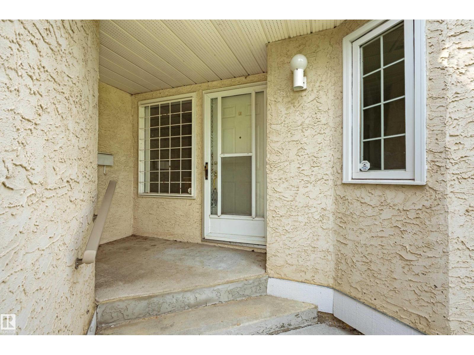 #21 9375 172 ST NW - 38