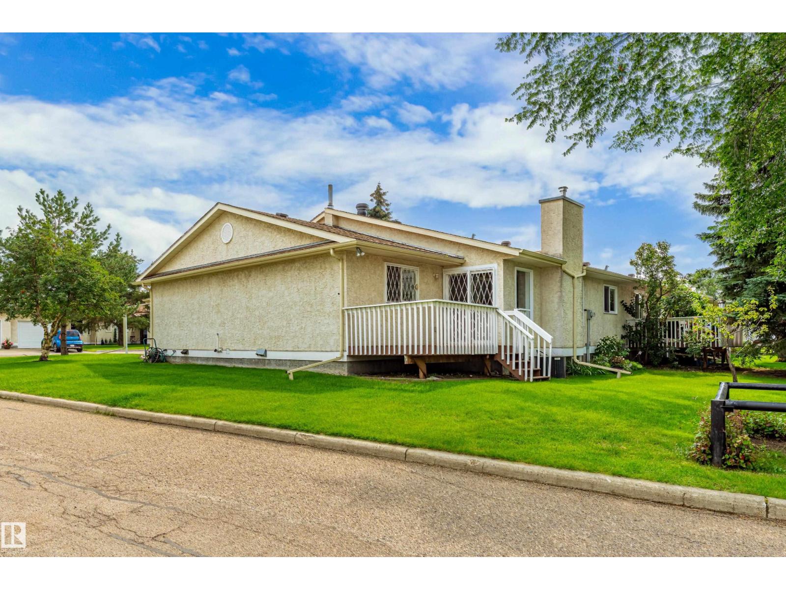 21 9375 172 Street NW - Photo 39
