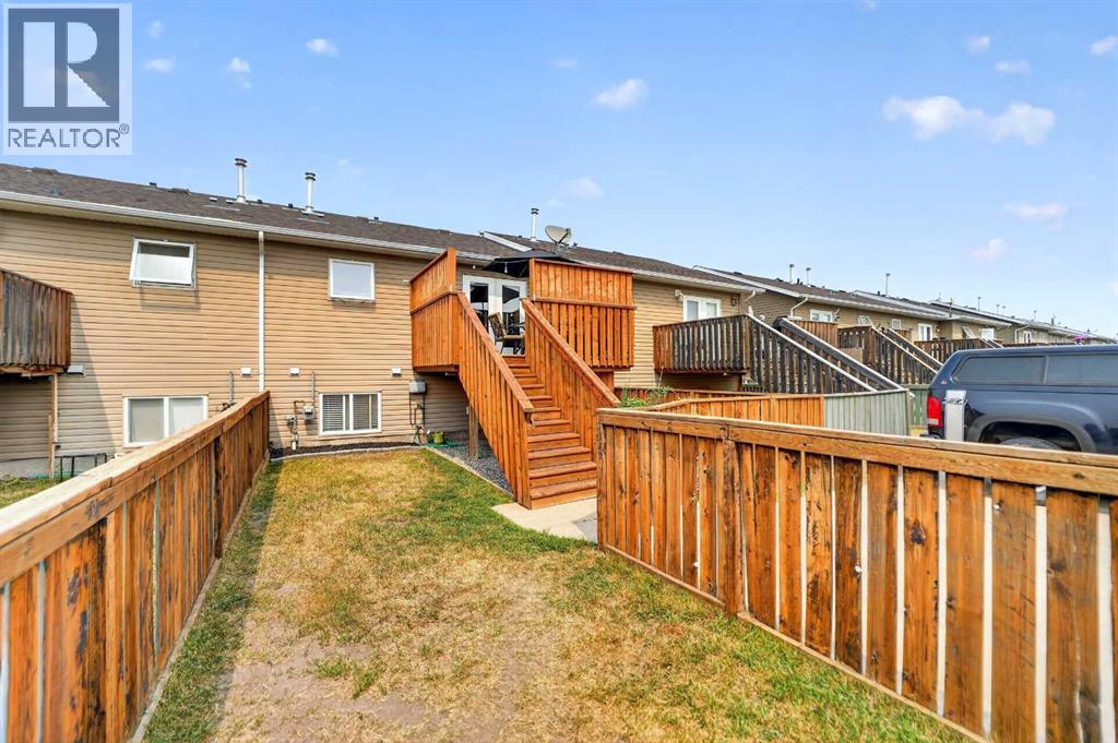 308 10a Street - Photo 37