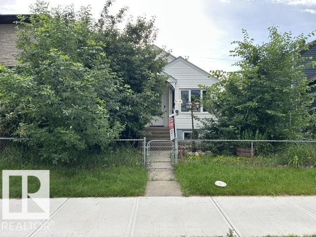 10917 96 Street NW - Photo 5