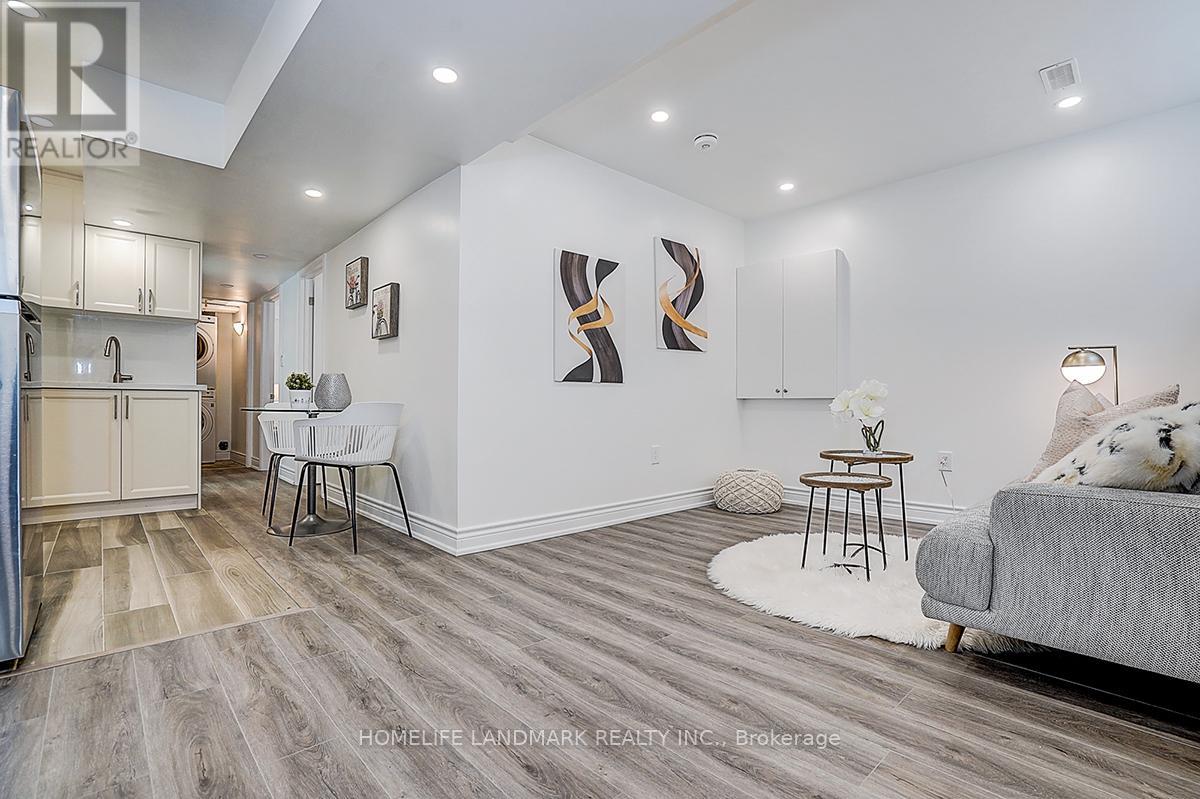 609 MORTIMER AVENUE - Image 30