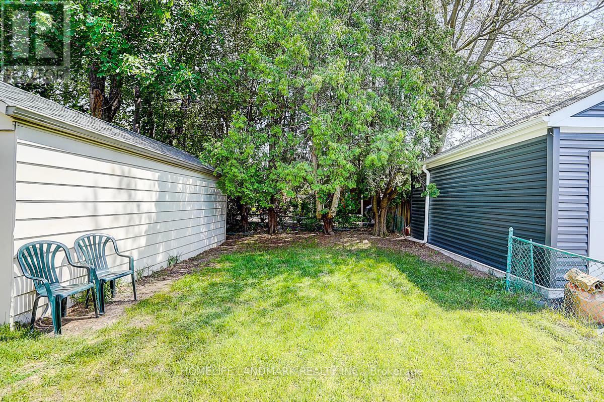609 MORTIMER AVENUE - 49