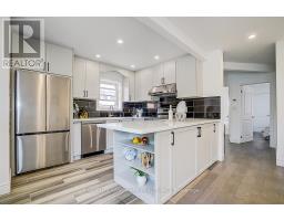 609 Mortimer Avenue, Toronto, ON M4C2J6 Photo 11