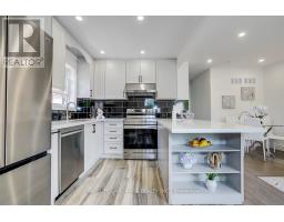 609 Mortimer Avenue, Toronto, ON M4C2J6 Photo 13
