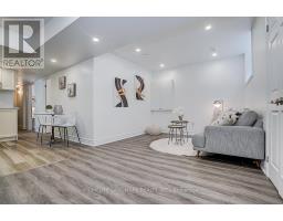 609 Mortimer Avenue, Toronto, ON M4C2J6 Photo 29