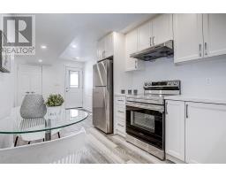 609 Mortimer Avenue, Toronto, ON M4C2J6 Photo 38