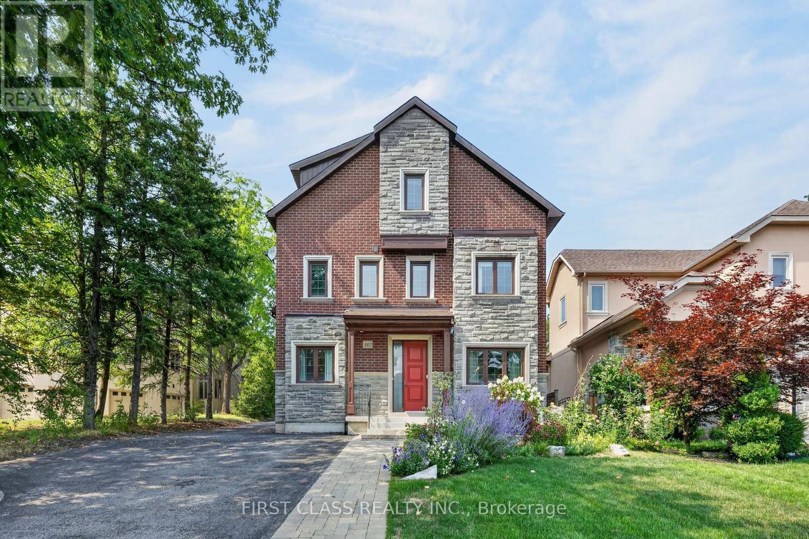 302 BROOKSIDE ROAD - 2