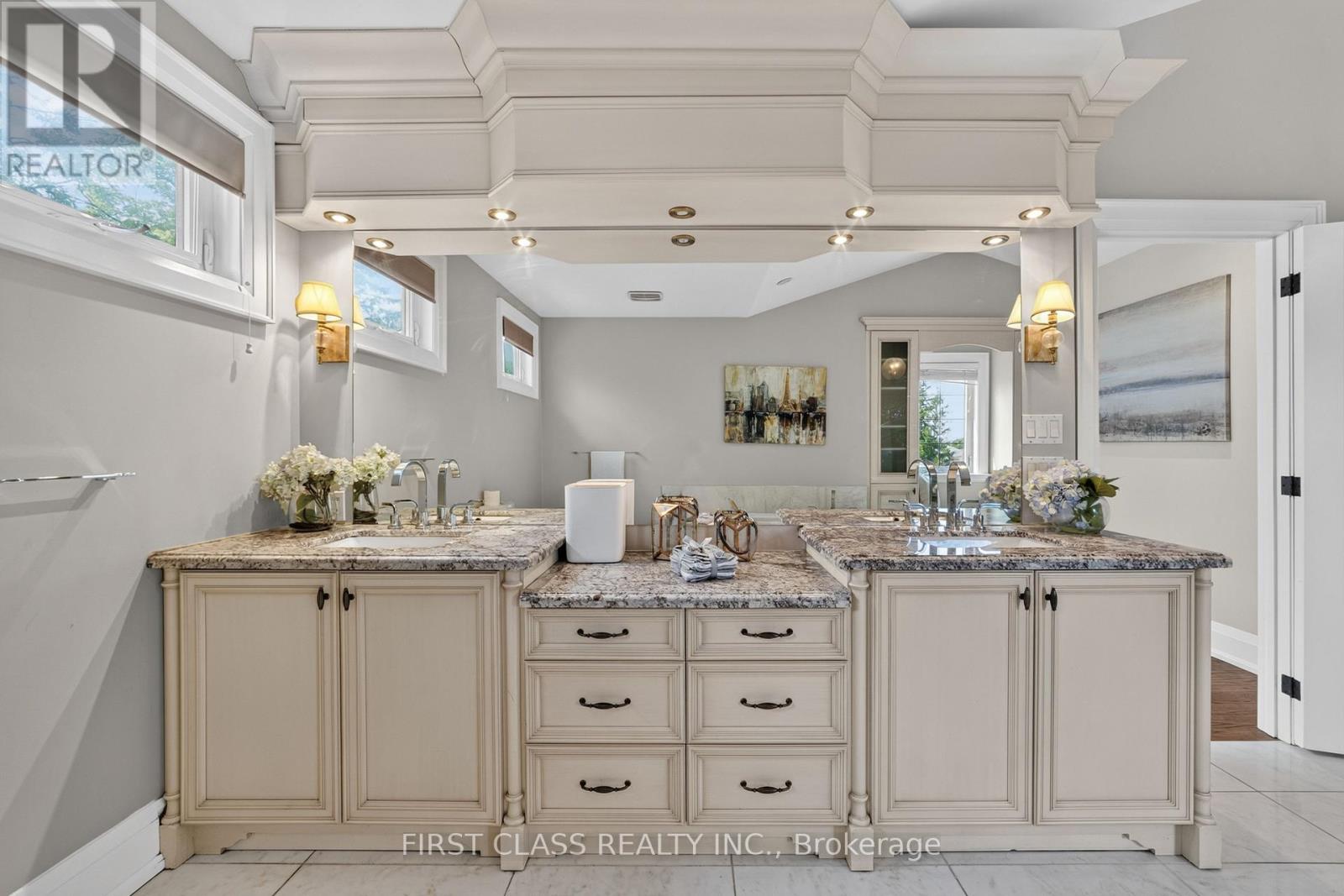 302 BROOKSIDE ROAD - Image 38