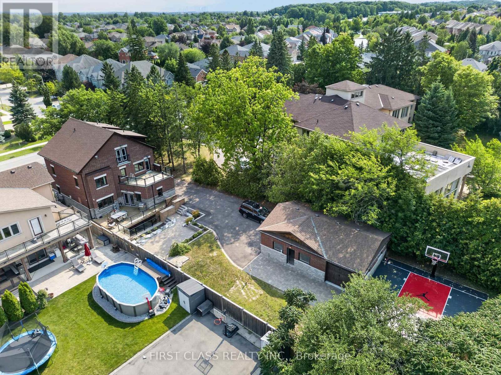 302 BROOKSIDE ROAD - 8