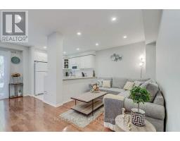 28 Bates Court, Barrie, ON L4N8L8 Photo 10