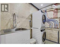 28 Bates Court, Barrie, ON L4N8L8 Photo 24