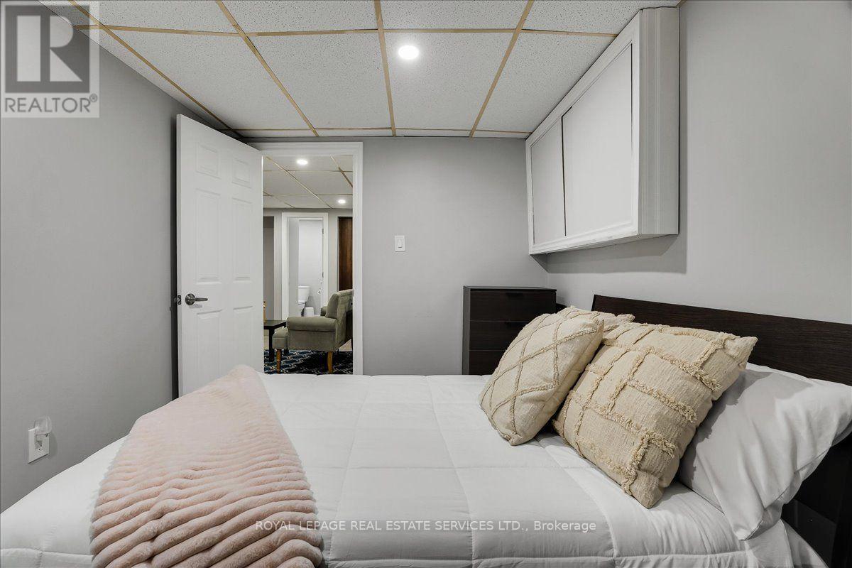#14 1310 GULLEDEN DRIVE - Image 35