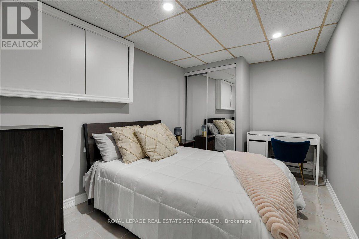#14 1310 GULLEDEN DRIVE - Image 36