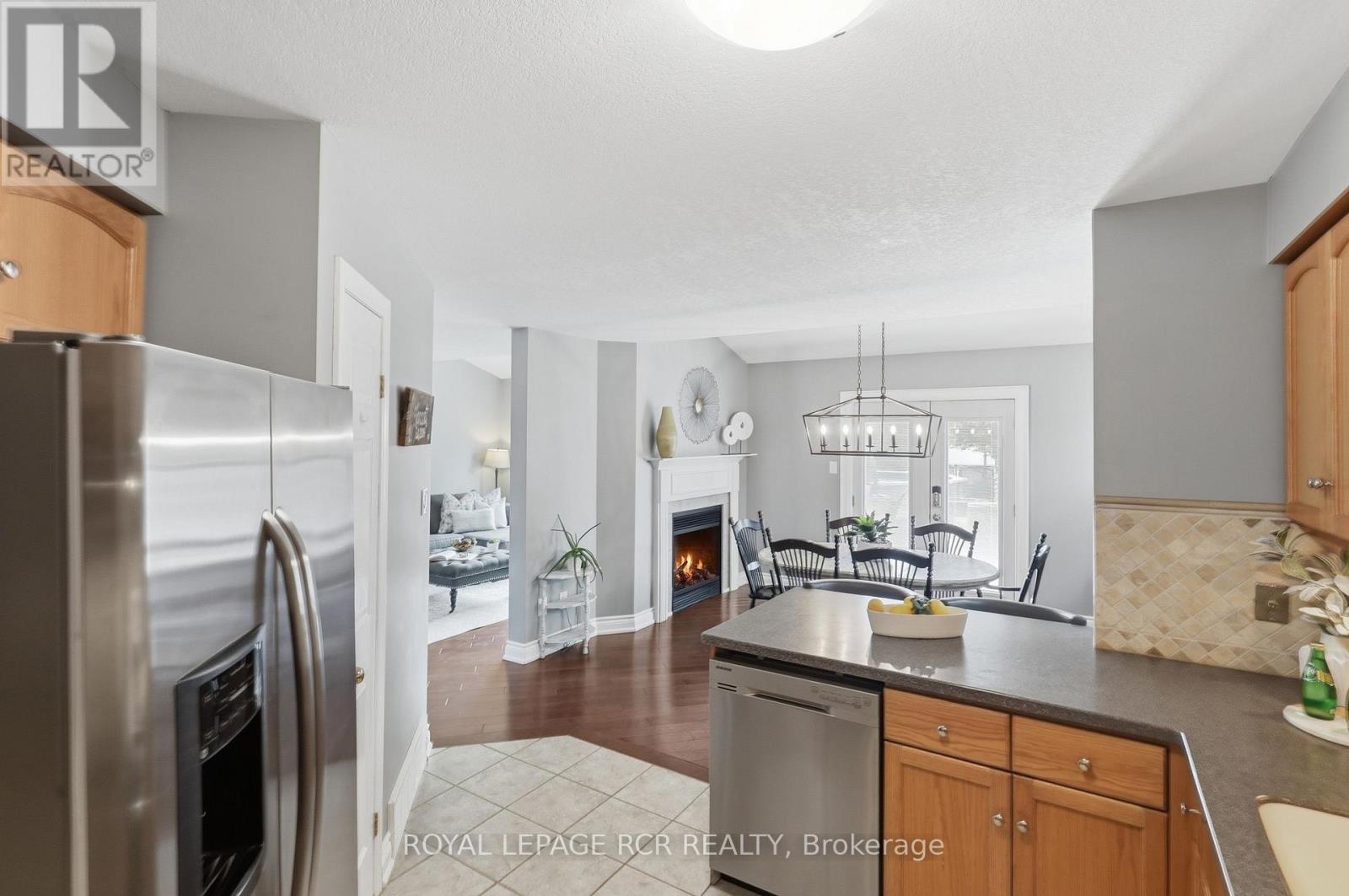 42 GLENGARRY ROAD - 14