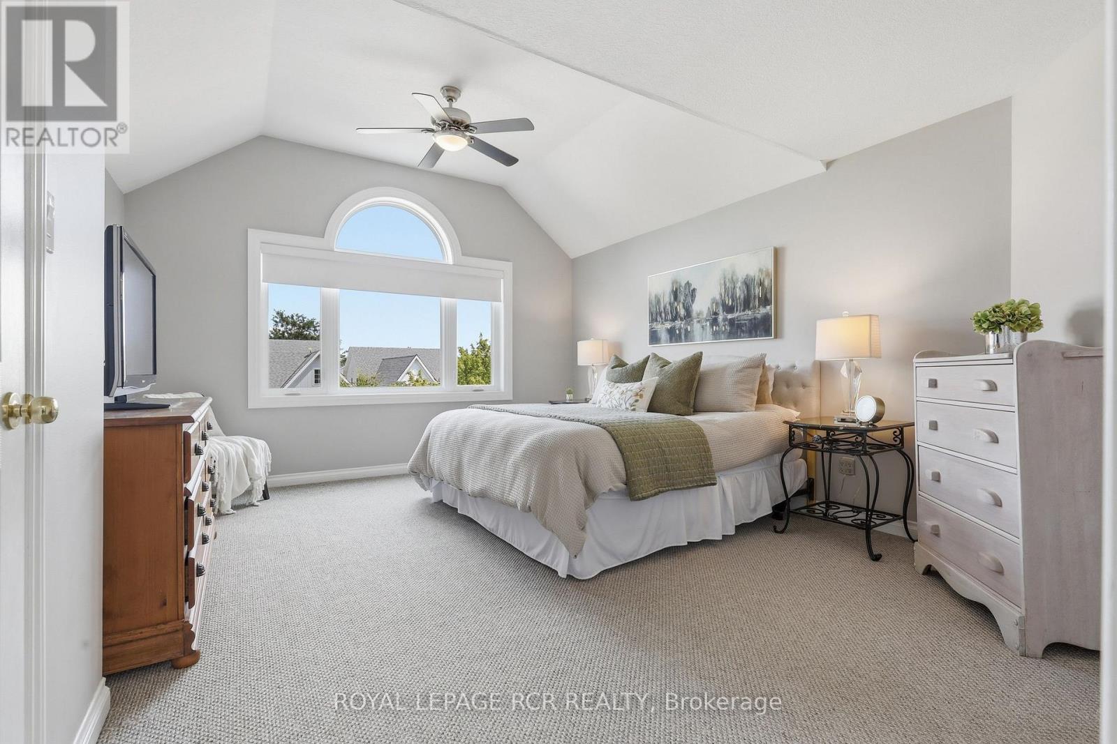 42 GLENGARRY ROAD - 22