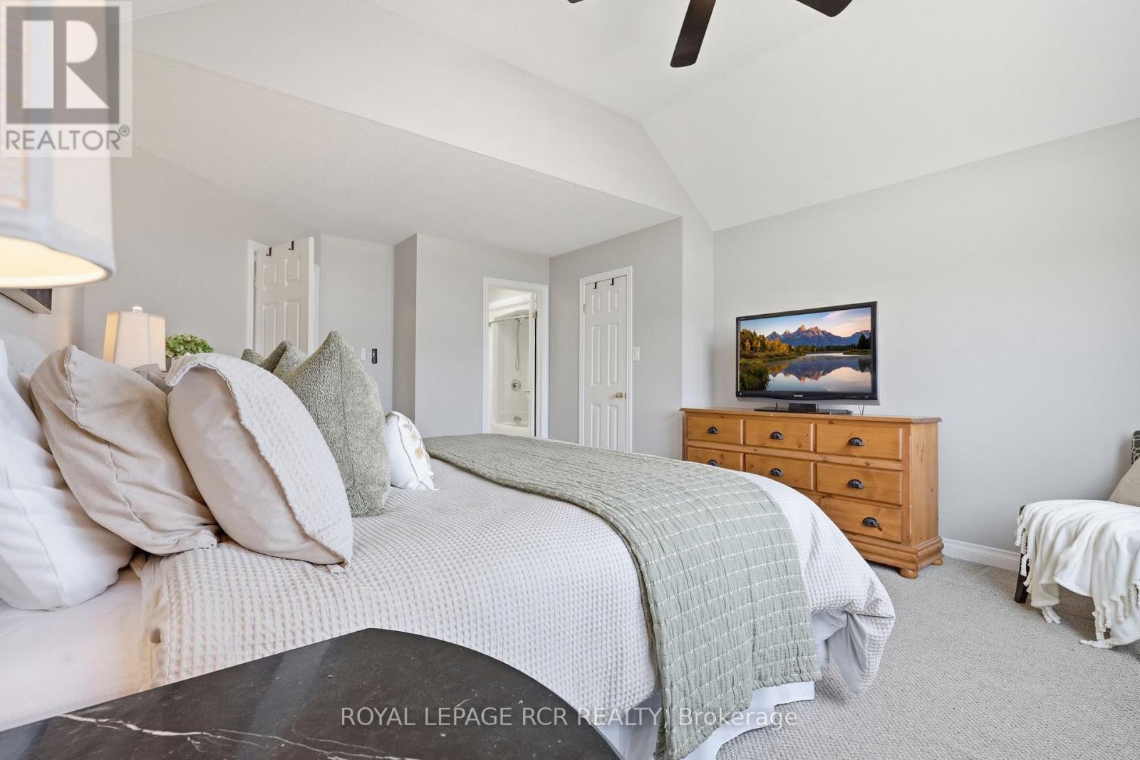 42 GLENGARRY ROAD - 23