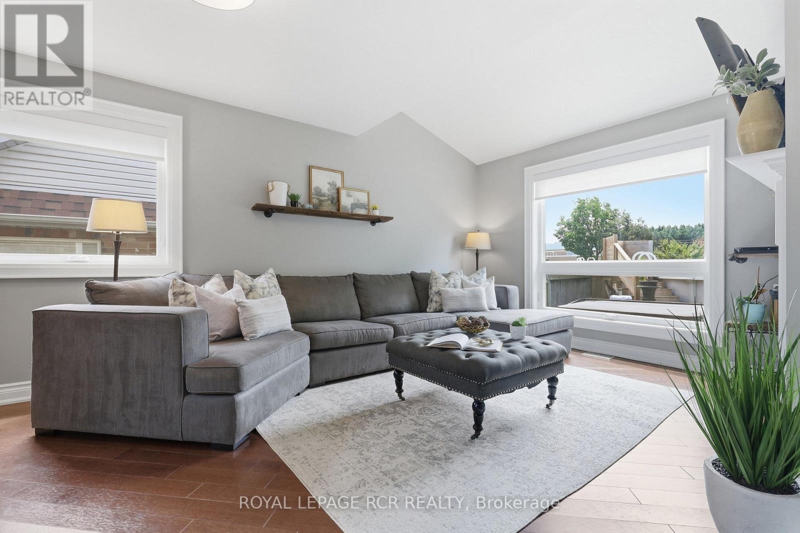 42 GLENGARRY ROAD - 8