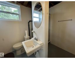 5029 48 St, Waskatenau, AB T9A3P0 Photo 35