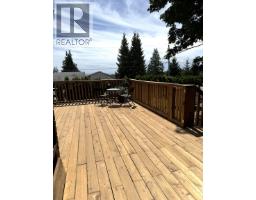 988 Cemetery Road, Gibsons, BC V0N1V7 Photo 12
