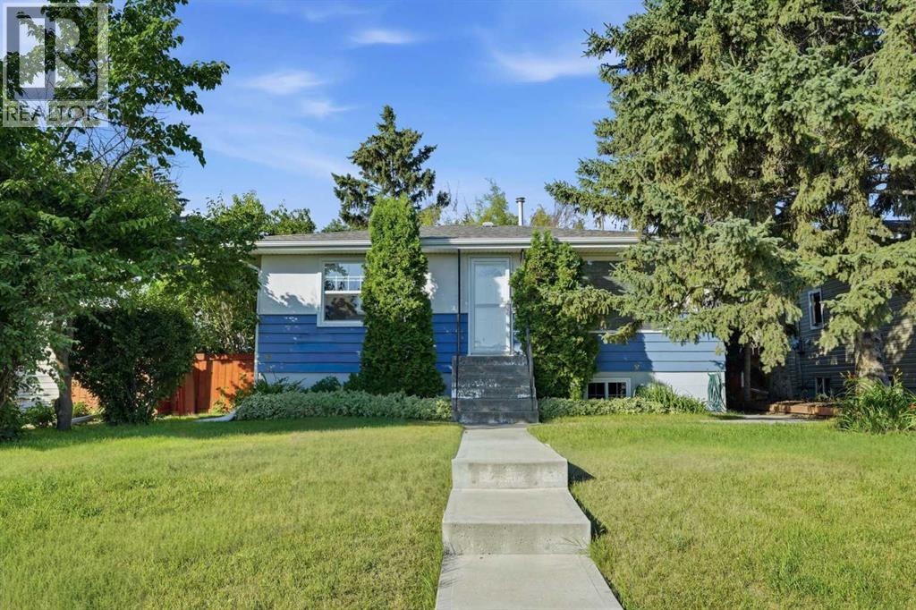 8335 34 Avenue NW - 1
