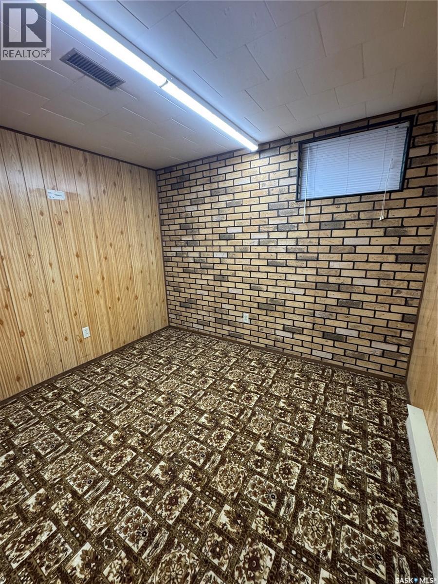 114 Hamjea STREET - 33