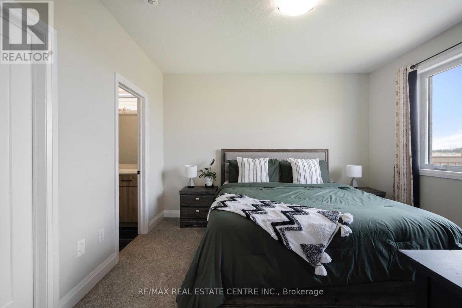 63 MELODY LANE - Image 21
